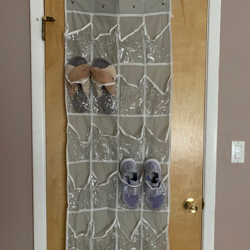 Over the door shoe rack (no hooks)